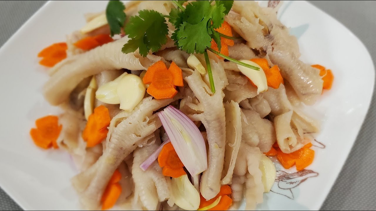 Bí quyết luộc chân gà rút xương làm món chân gà rút xương chua ngọt siêu đỉnh