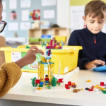 du-an-robot-an-toan-cho-hoc-sinh-lop-1-2-3